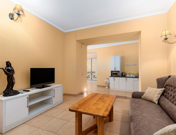 Апартаменты - Отель «Морской» Алушта